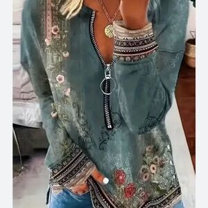 Flamingals NWT Green Cherry Blossom Floral Zippered Women Top size Medium